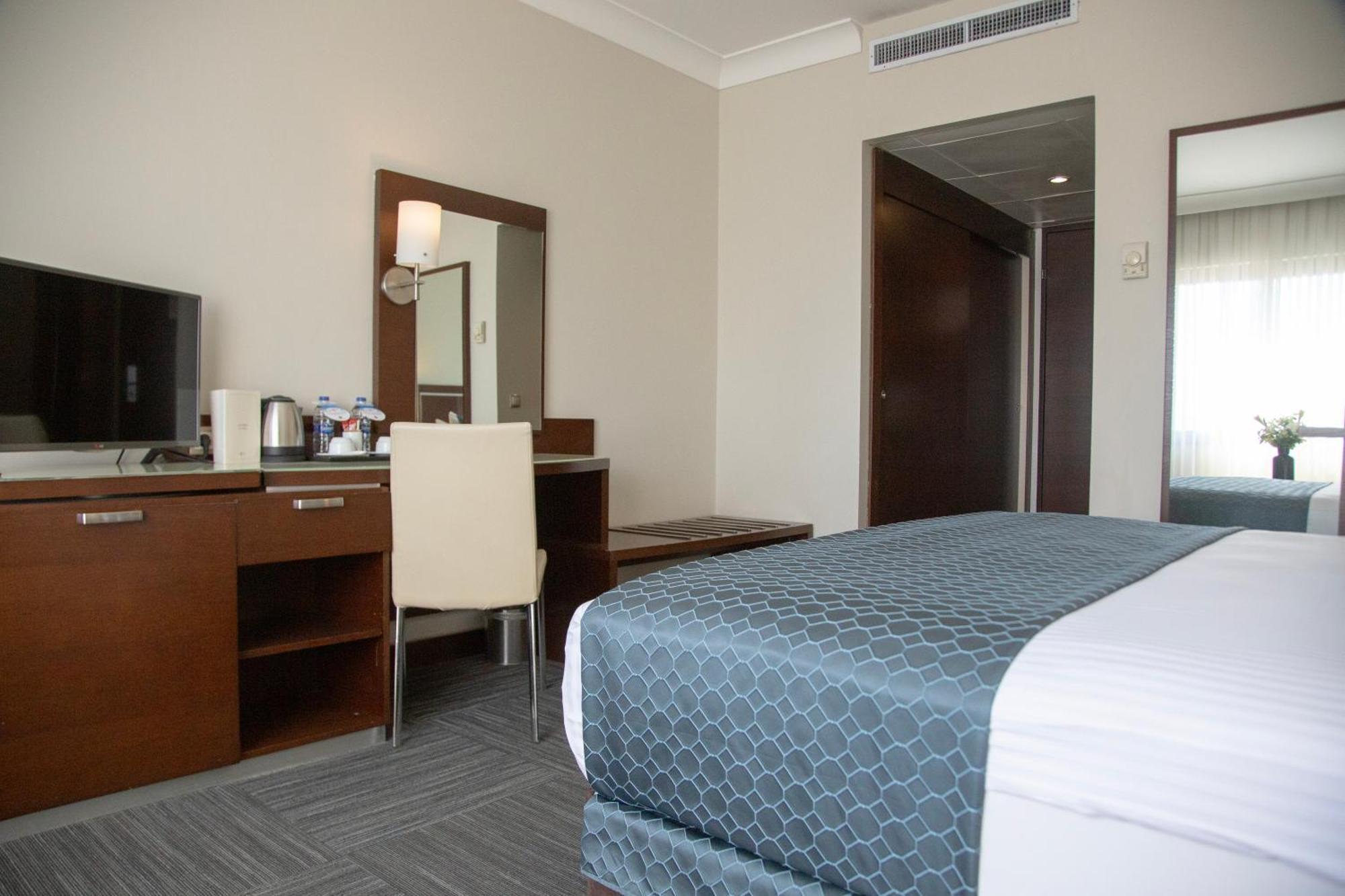 Kaya Prestige Oteli İzmir Eksteriør bilde