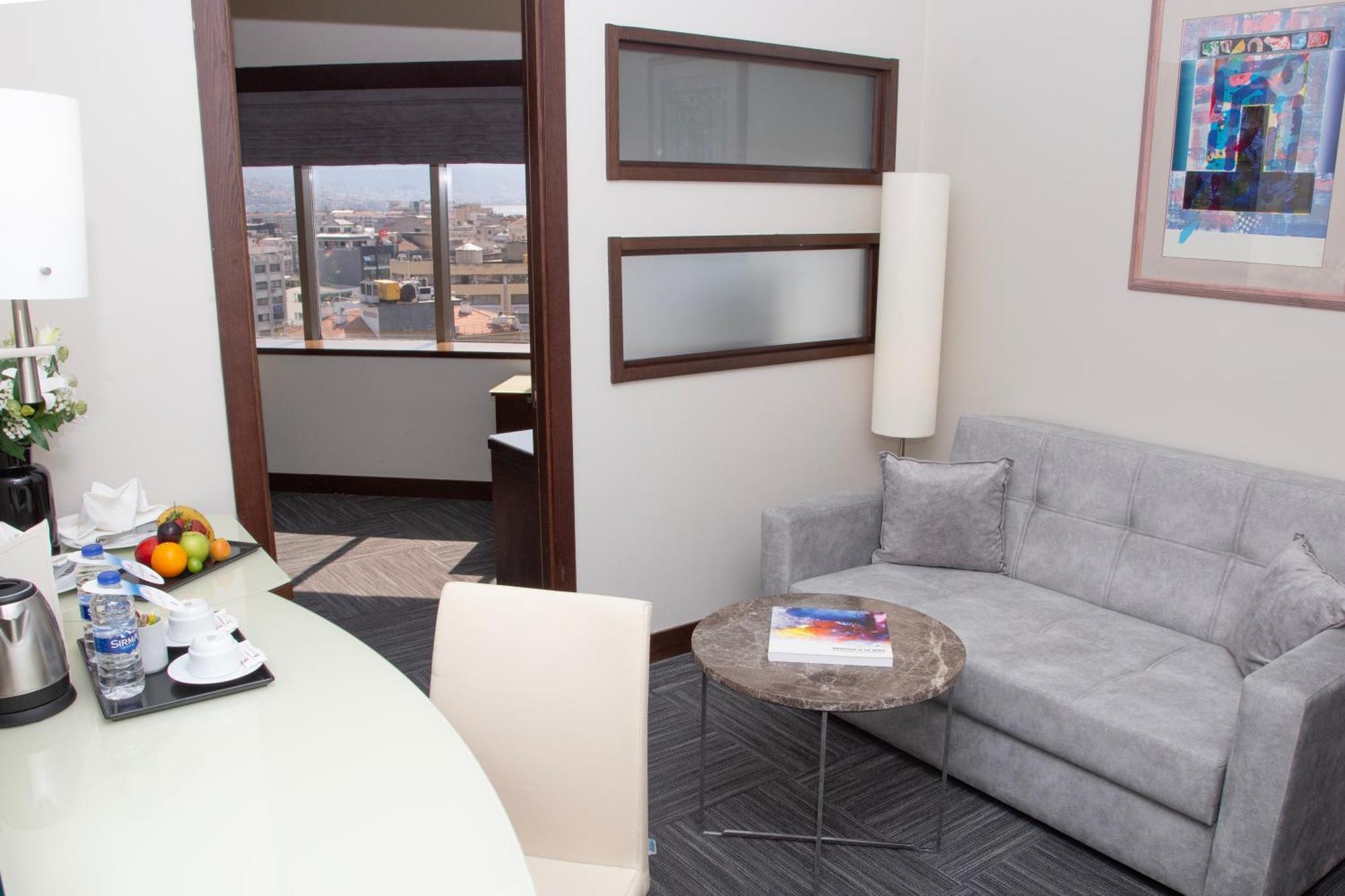 Kaya Prestige Oteli İzmir Eksteriør bilde
